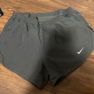 dark grey nike shorts size XS